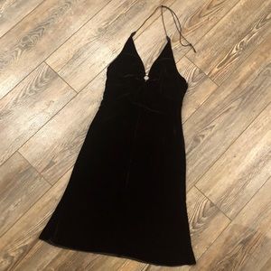 Vintage! Excellent condition velvet low-V halter, Kenneth Cole